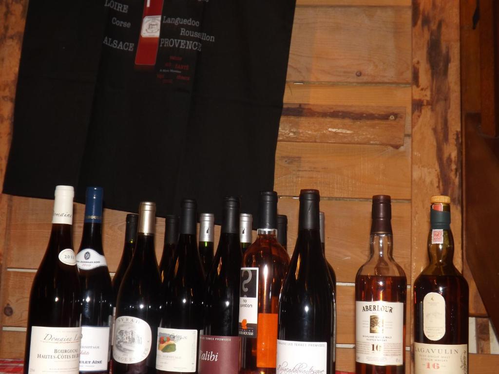 Auberge De Mandrin Dullin エクステリア 写真